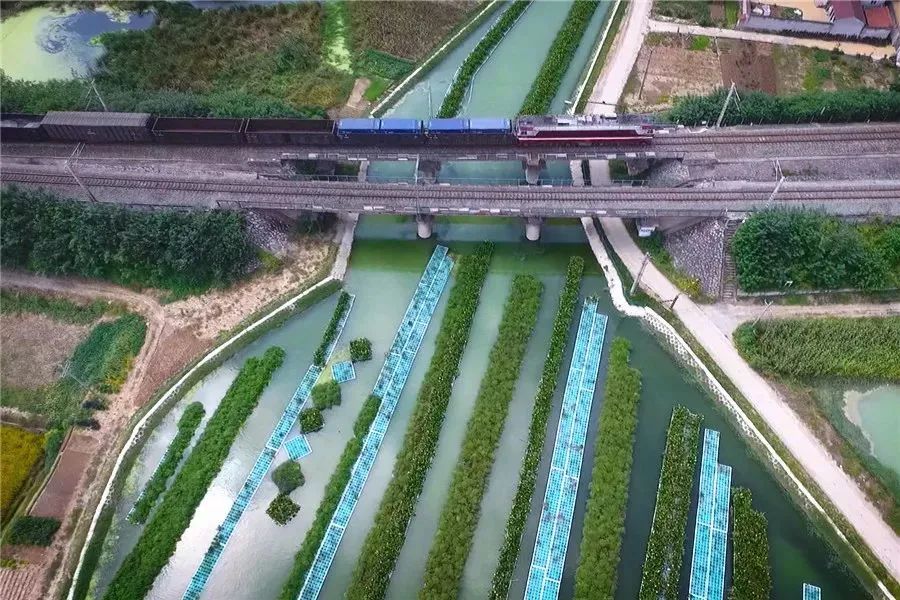 00a7bb564e389b6df18fbb4a4fd00a3c