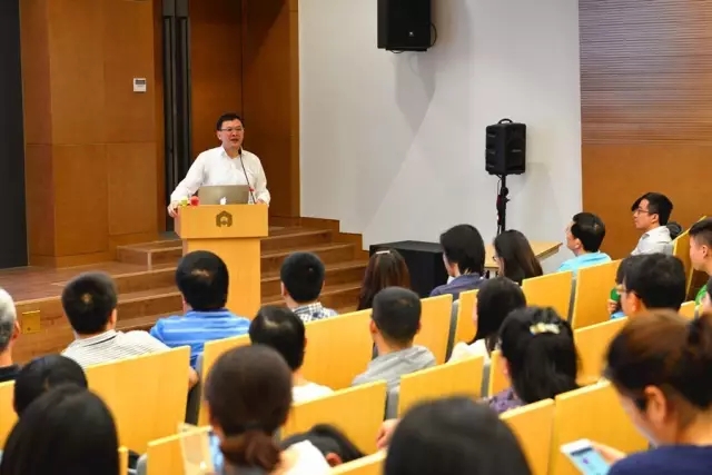 02d9458d4146a49b0c9e72efbc50c081