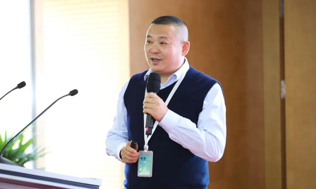 050cb6a2a31d068fcab07532cdcb0941