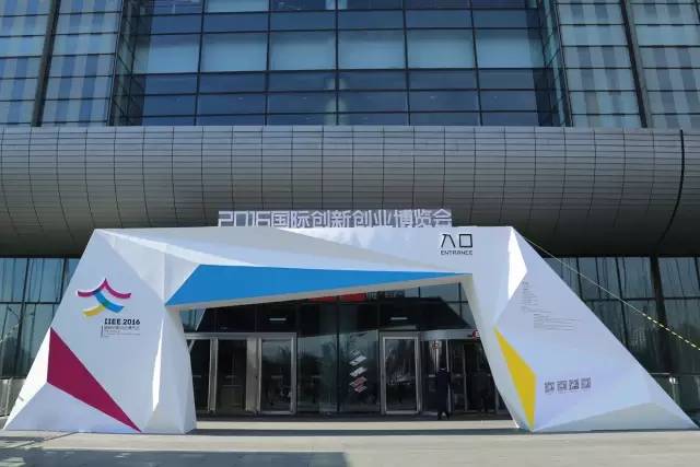 09693935ba4eb2d653c43e07ddbc993b