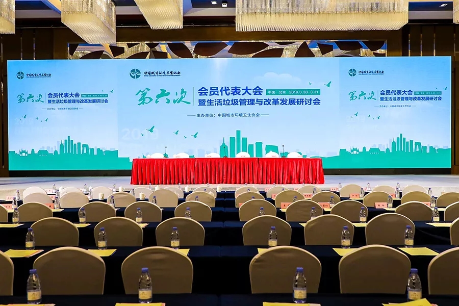 18e33a04eee41f82fe42dff155b7d0fb