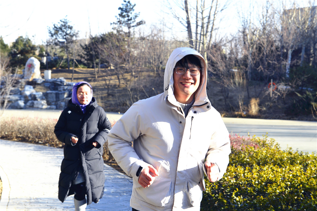 5ca724b5b925c60f3a7c3416c5b6a75e