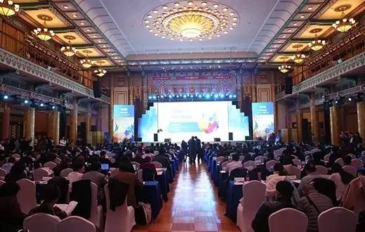 70d46dfe4e3f47a5e9bcc156acf7ecdf