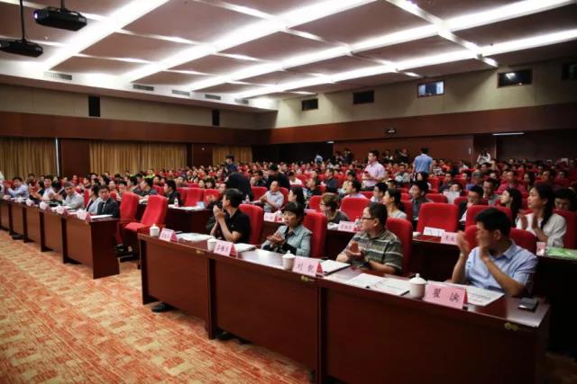 7de8836ee968d2cdceea0df2e35d8be9