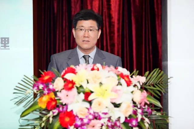 8b2606dab9cb765a4a71b31fcc6e16f9