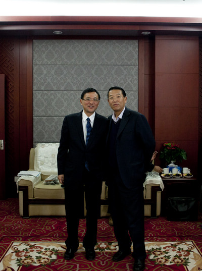 8e35022bd06d64eef42f5071eece379d