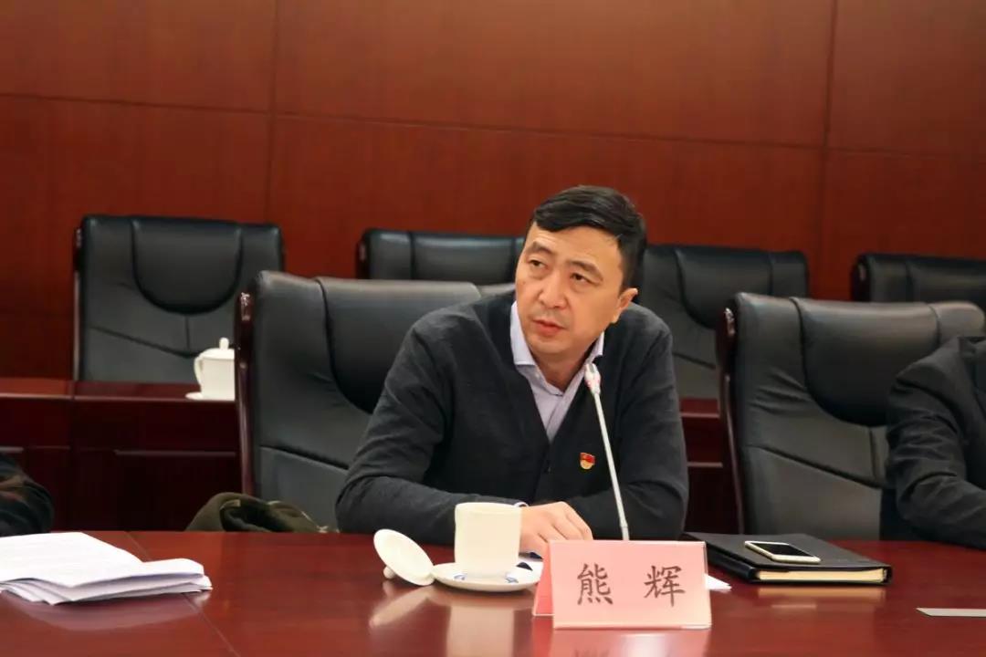 920529e52126a2cea4ce447fbba33a0b