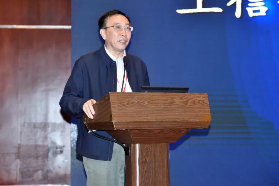 b5599a96ee351448126778d226b49888