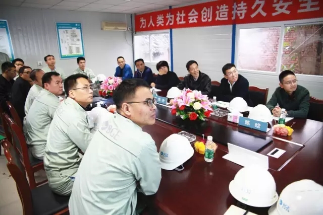 b9273d713171bb39d1d4c57605b4e82e