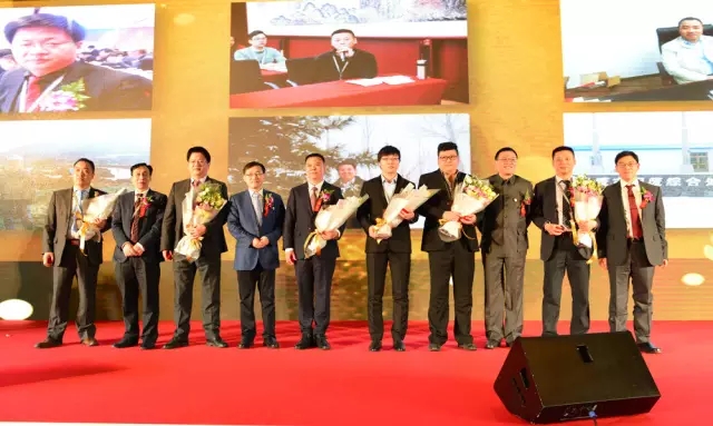 c35725a1628ab60e377d312937d27851