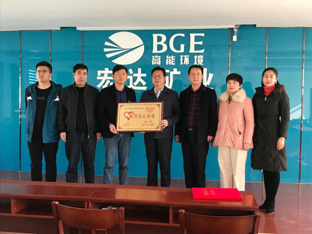 c51204ed06ab4b75ad7a816704ef20ed