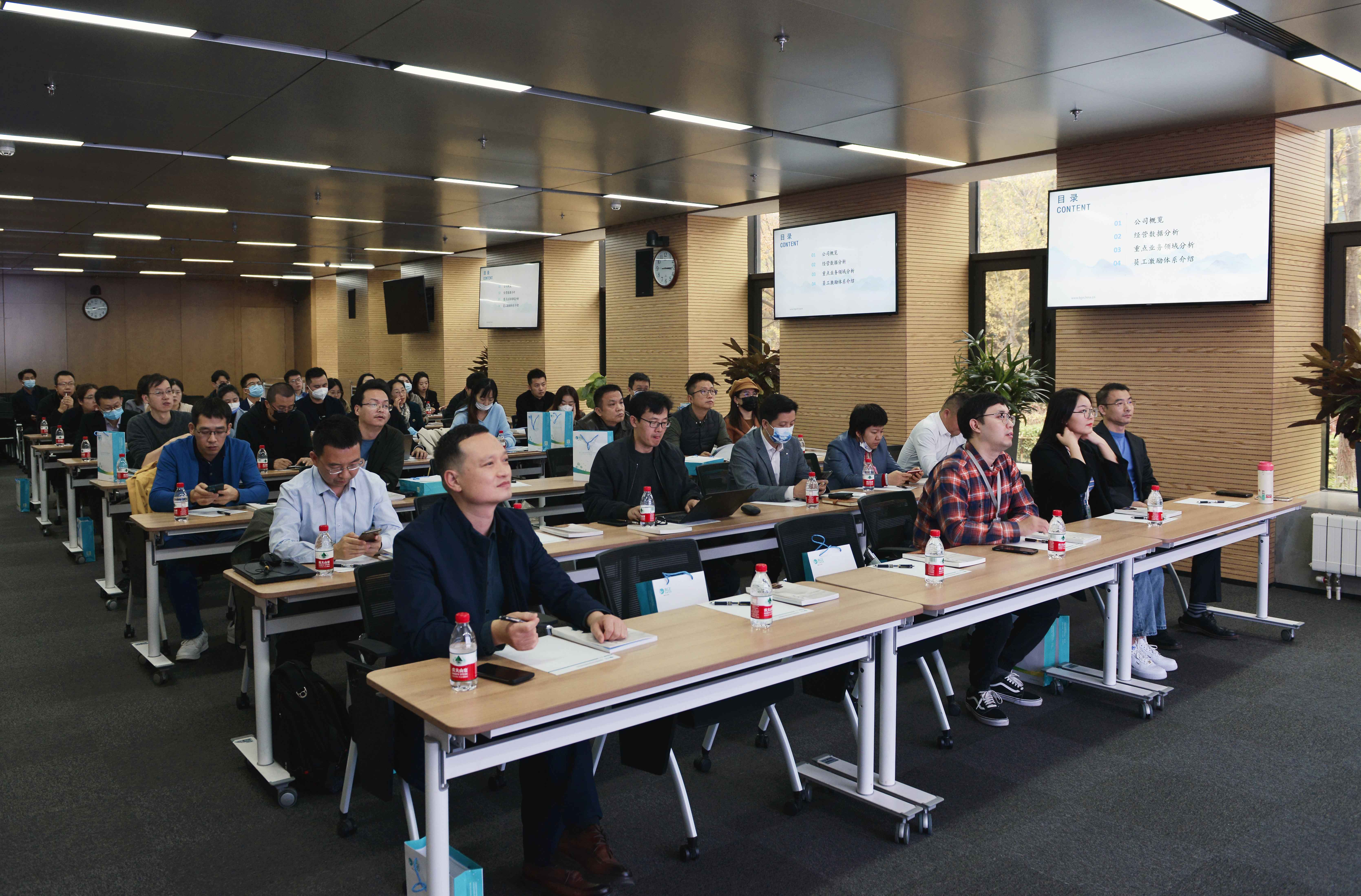 e0ddd3efaad65228fbefd71eb860fb10