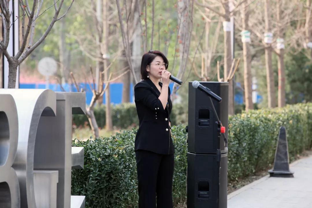 e0ea988aeb4907275181da70af1d2fb7