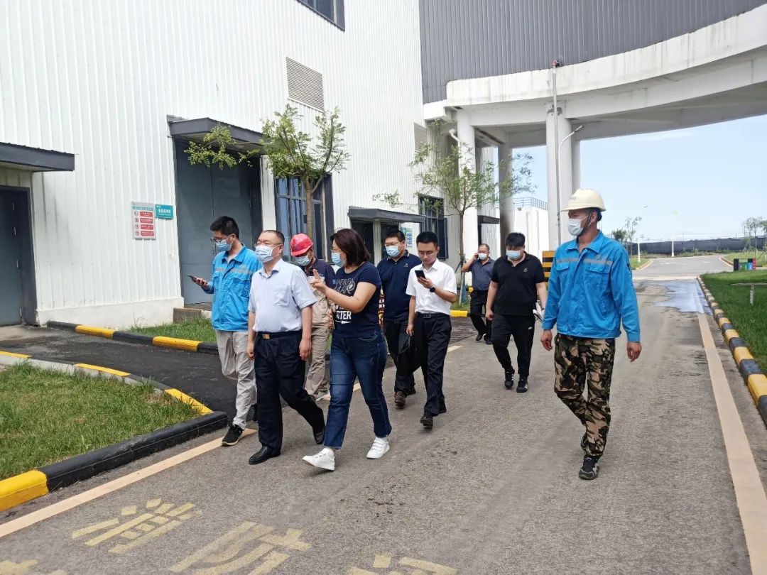 e5352c65e621470349097b855d46a14f