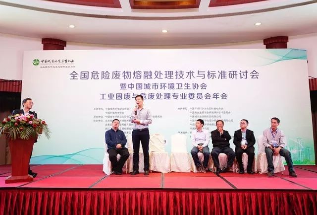 e62267b92ed42116516cd193dddbff4d