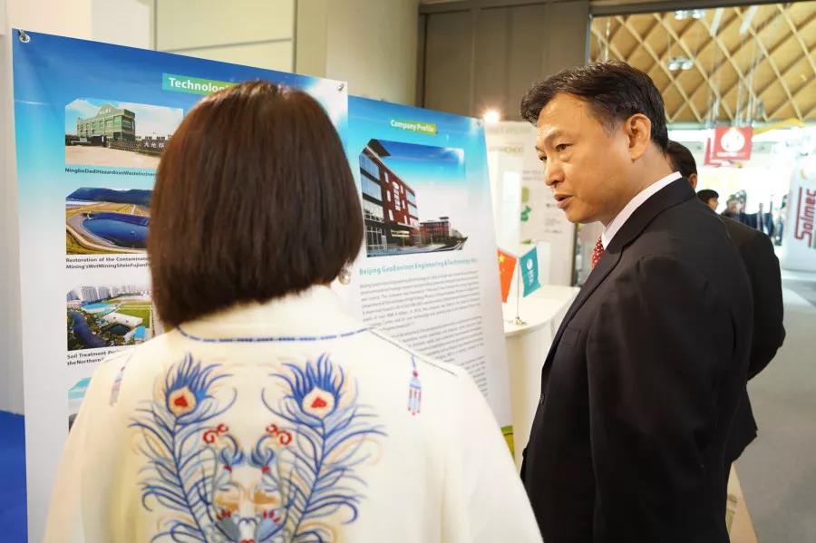 e7813a5fcdce7019d4f014c5e9e5952f