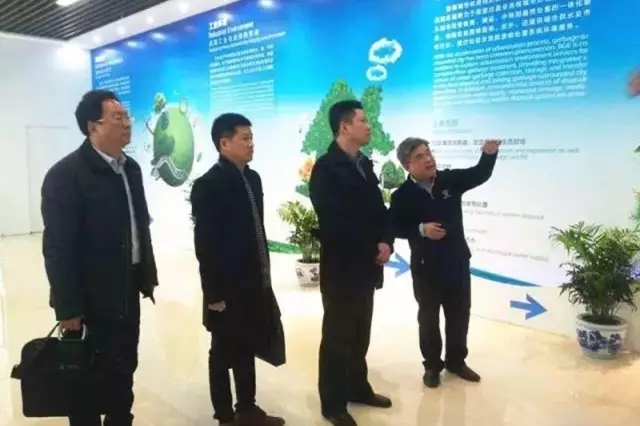 ee1ff2717651388845274fb8e3e6c7f1