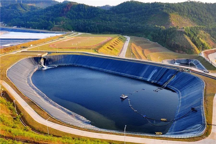 ef8d137666d184b1fdf28633da83679a