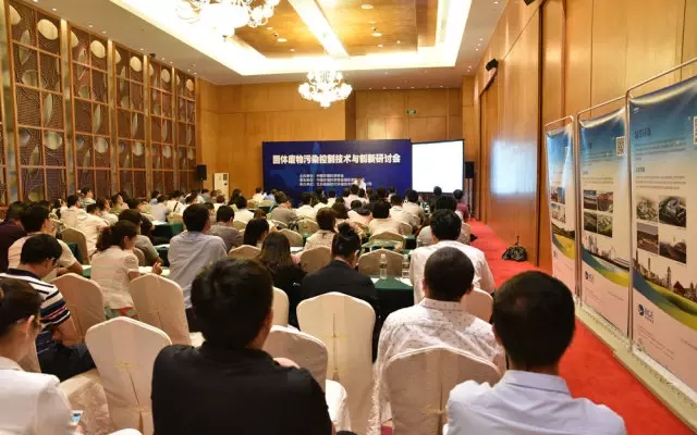 f4b25deef54fe82a32709620bbddea57